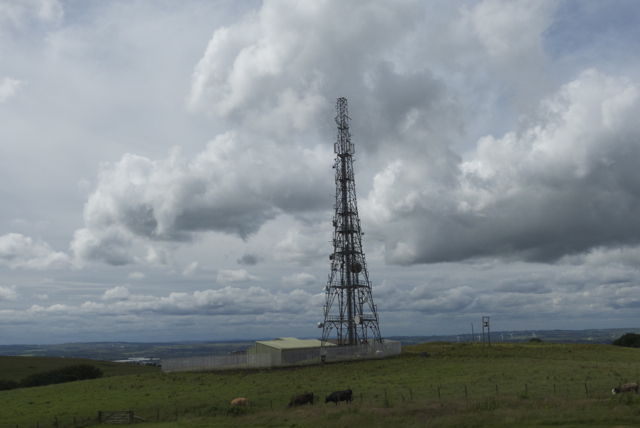 Cairnpapple Mast